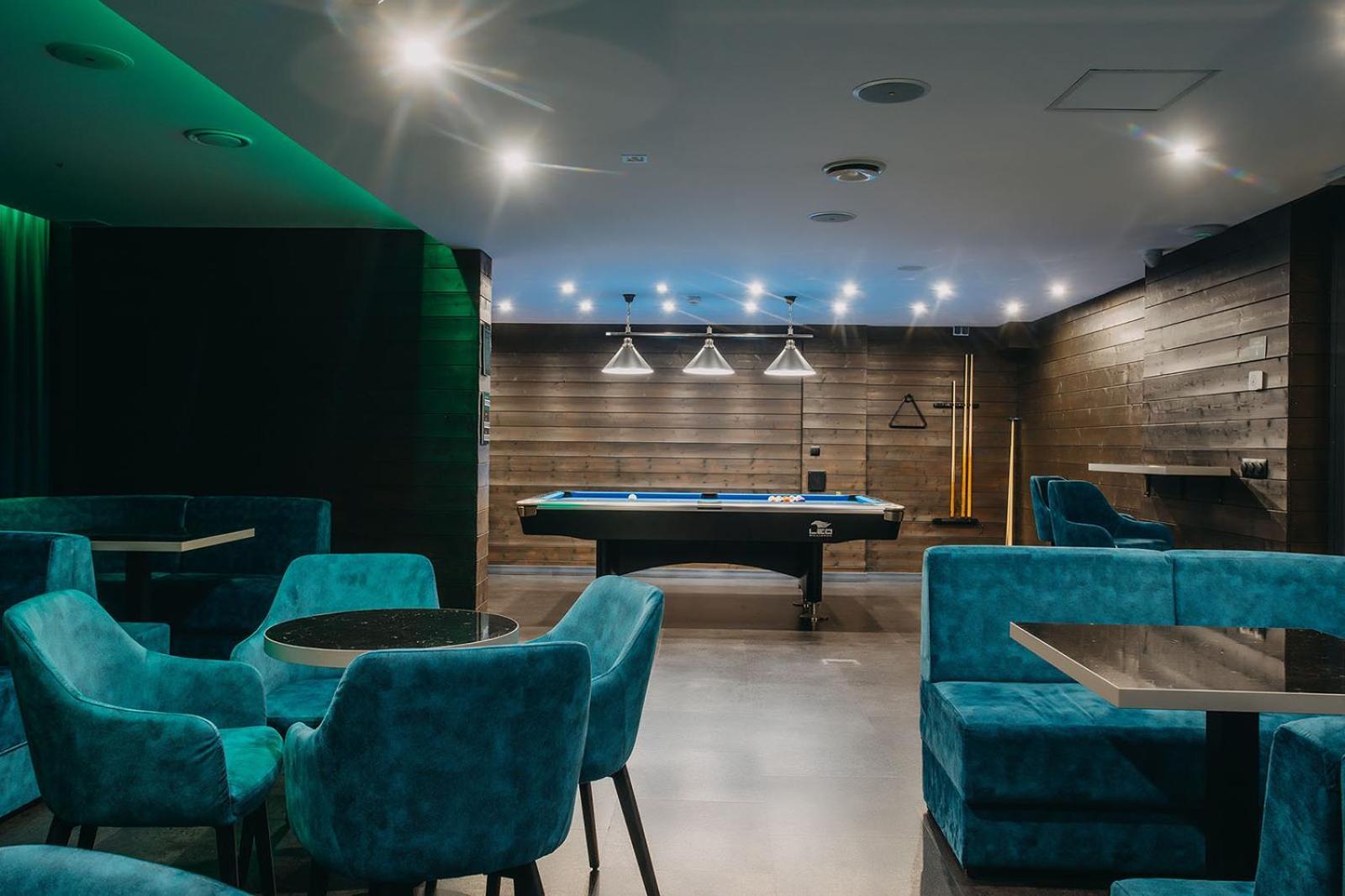 קרפאז' Green Mountain 5* Hotel מראה חיצוני תמונה The Snooker Club